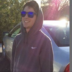 Meet your Posher, Anthony